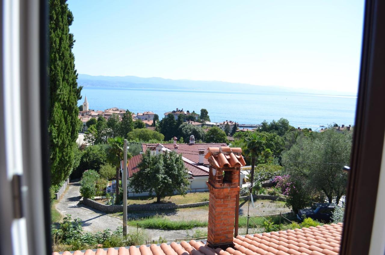 Apartman Fiore Ловран Екстериор снимка